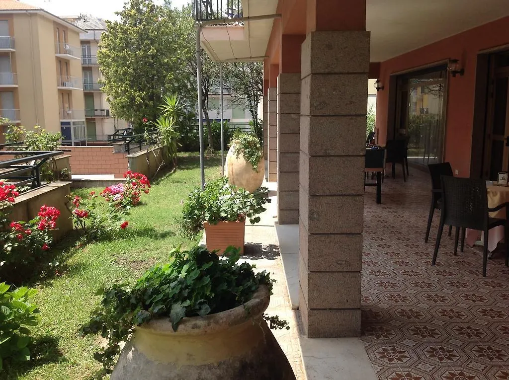 Hotel Tirreno Cavi di Lavagna Ιταλία