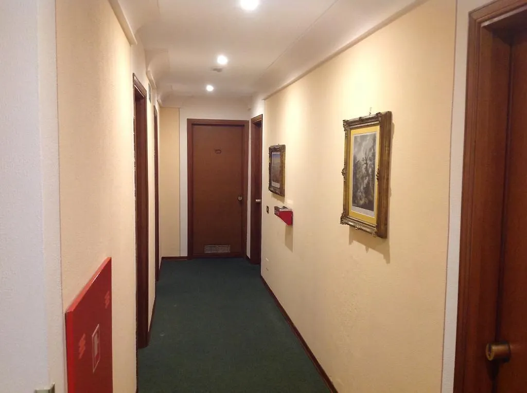 Hotel Tirreno Cavi di Lavagna
